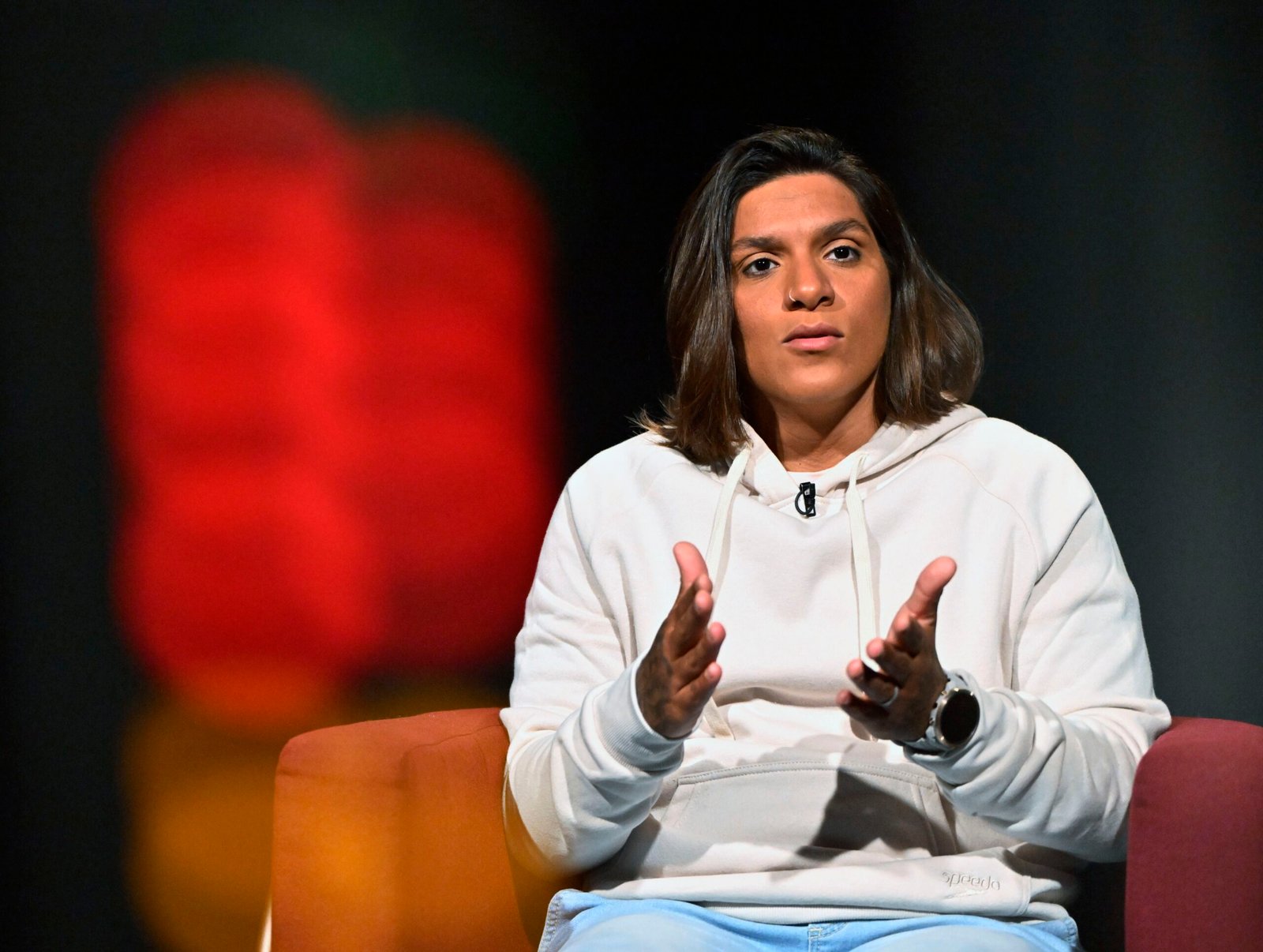 Ana Marcela revela trauma e ruptura com técnico do ouro olímpico: “Deixei de curtir a medalha”