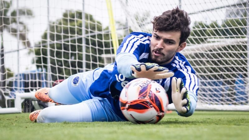 Convocáveis do Cruzeiro renovam esperança após Copa e iniciam ciclo no radar das seleções; veja cenário