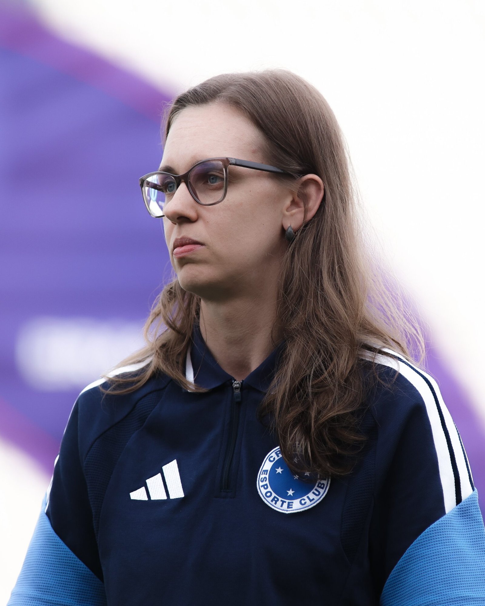 Retrocesso? Gestora do Cruzeiro fala de investimentos no futebol feminino