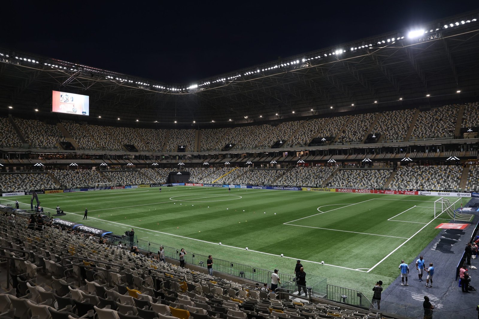 Atlético-MG x Santos: onde assistir ao vivo, horário e escalações
