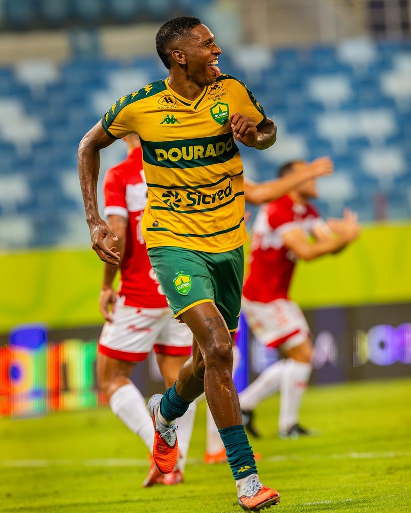 Sonhando com o G6, Cuiabá fez 13 gols em nove partidas no segundo turno; veja números