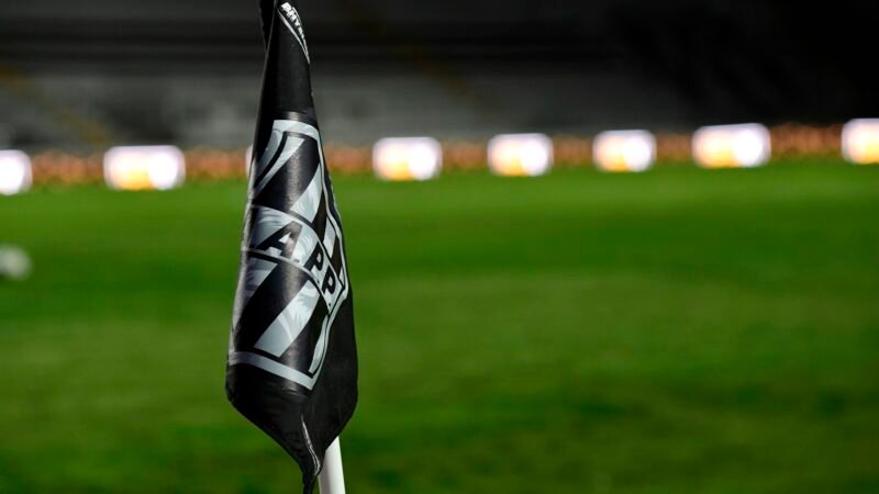 Empresa italiana indica saída, e Ponte busca novo fornecedor de material esportivo