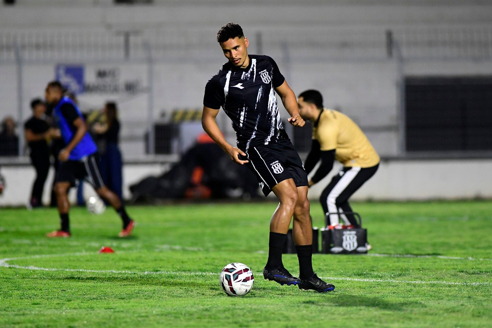 Ponte perde André Lima, suspenso, para o jogo contra o CRB