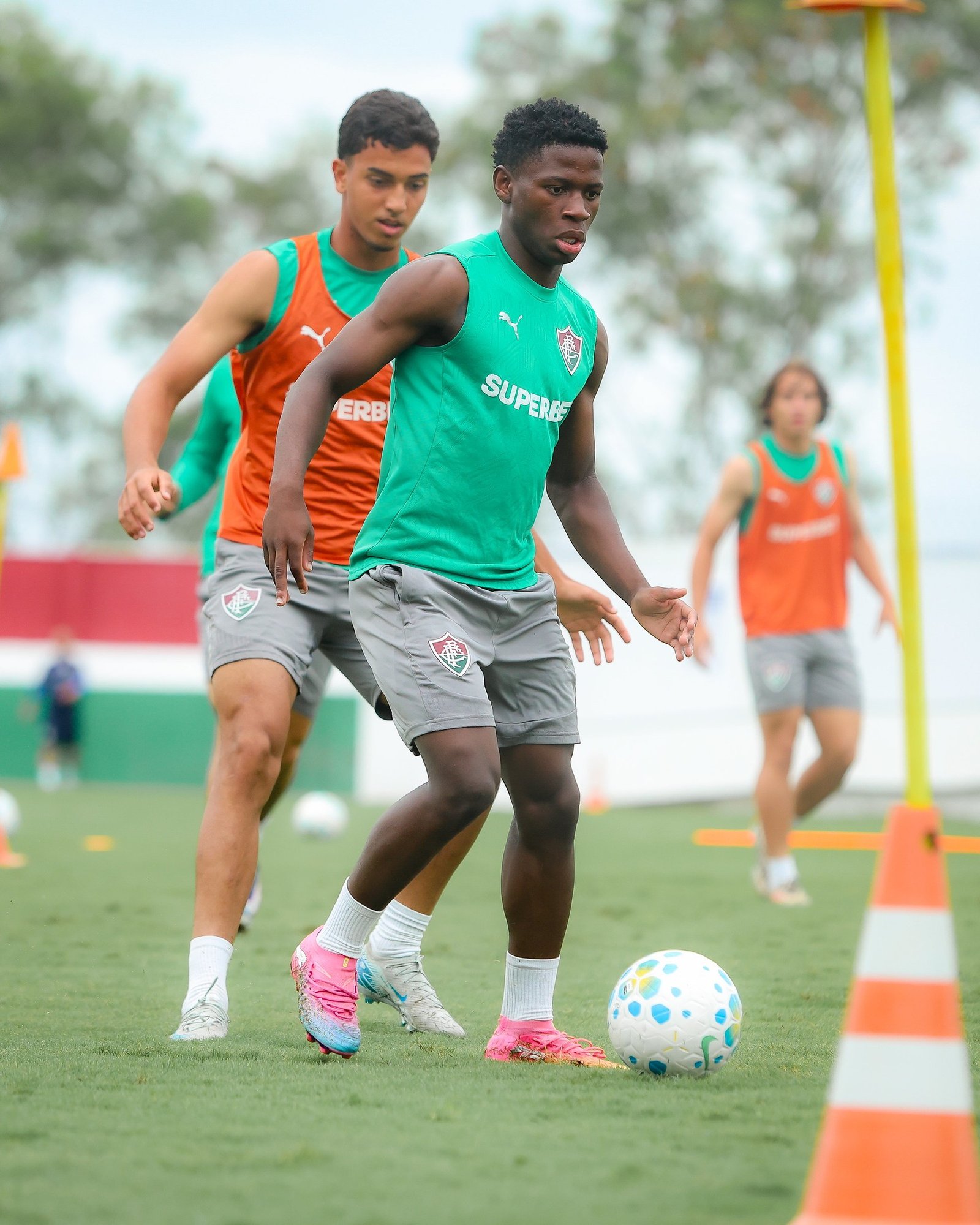 Atacante sul-africano do Fluminense é convocado para a seleção sub-20