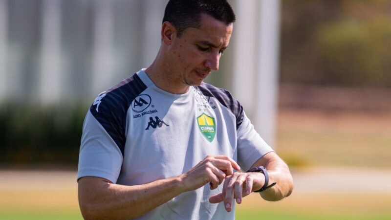 Eduardo Barros projeta reta decisiva do Cuiabá na Série B: “São 10 finais”