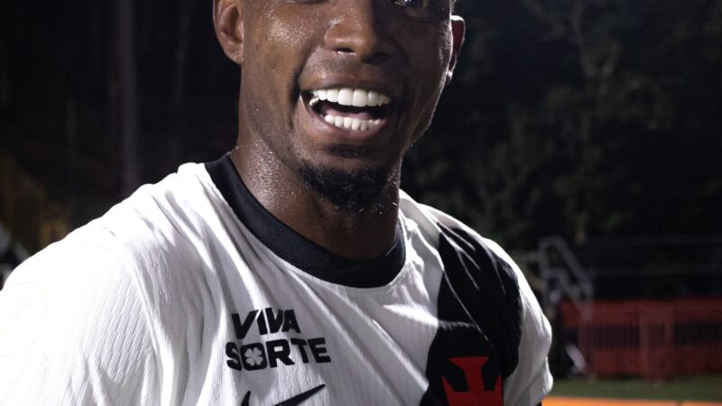 “Principal motivo foi a falta de respeito deles”, diz Thiago Mendes sobre classificação do Vasco