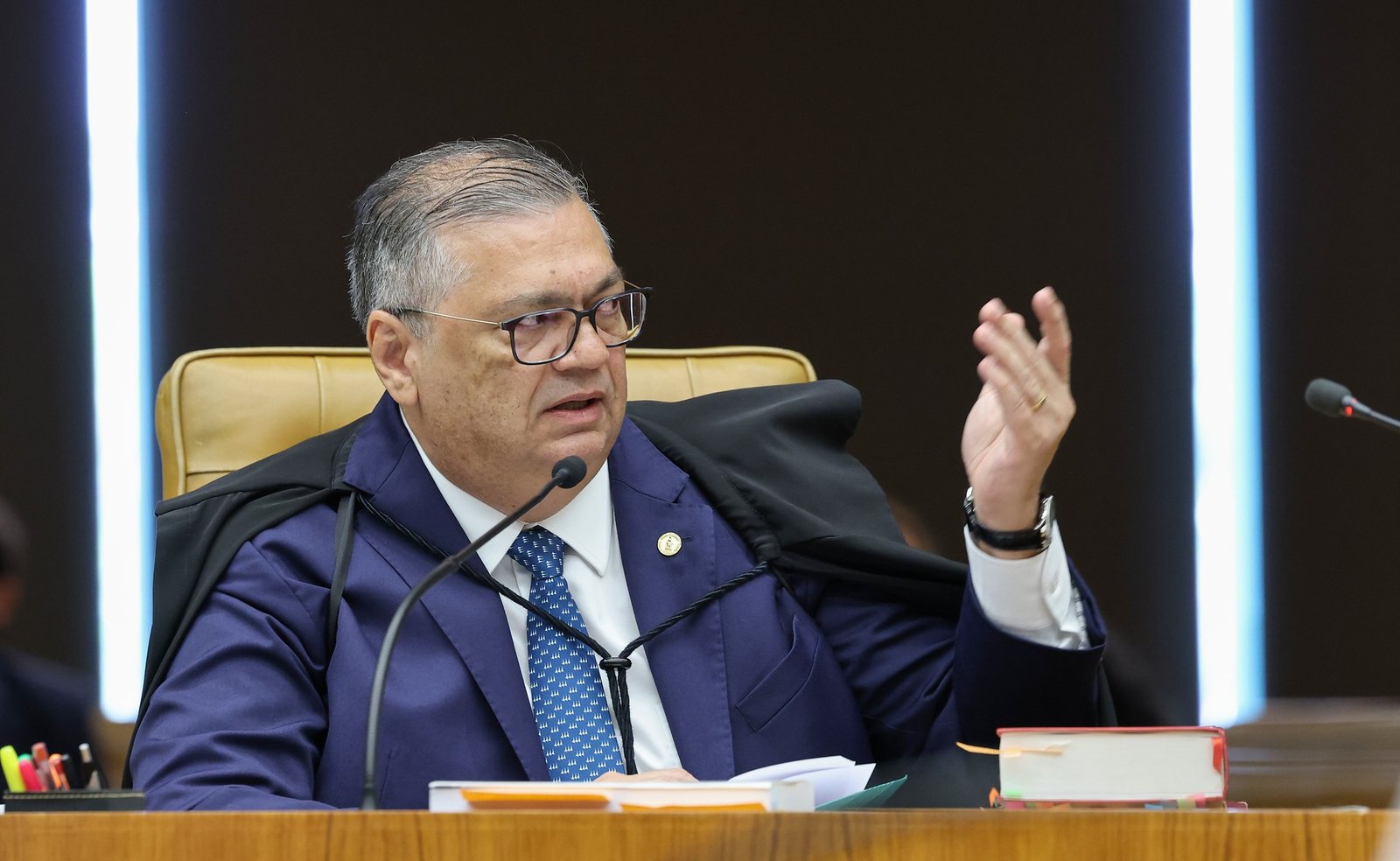 Após Master, Dino dá 90 dias para Fazenda reavaliar regras de atuação da CVM