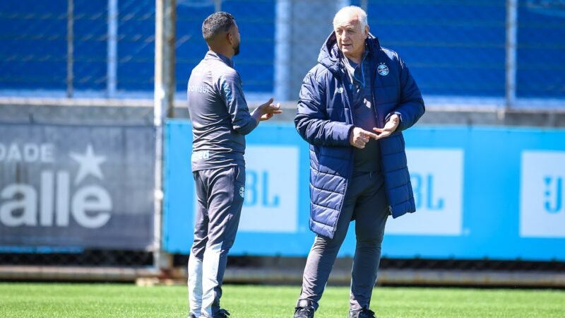 Felipão encaminha time do Grêmio para encarar o Botafogo; veja provável escalação