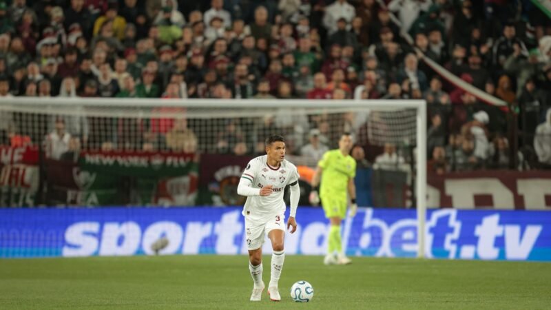 Thiago Silva, do Fluminense, completa 42 anos e 23º de carreira; zagueiro é mais velho da Série A