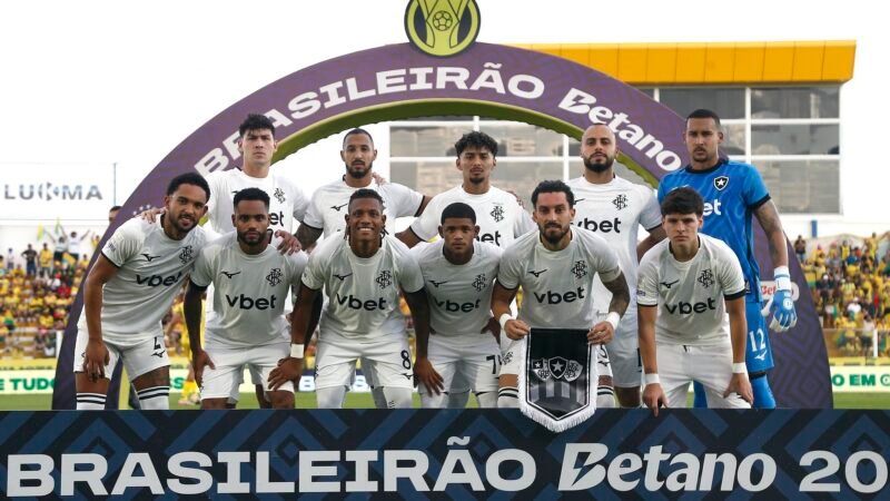 Análise: Botafogo escancara problemas na estreia de Tite e ganha tempo para mudar a rota