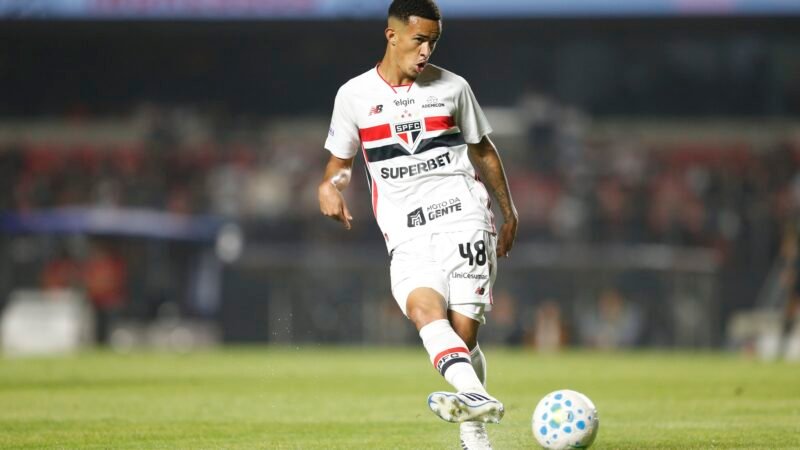 Dorival pede, e São Paulo vai tentar liberação de Djhordney da seleção sub-20 para tê-lo contra o Santos
