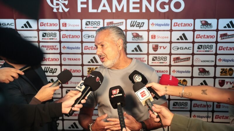 Boto inclui Prestianni, acusado de racismo por Vini Jr, em lista de jogadores que “caberiam no Flamengo”