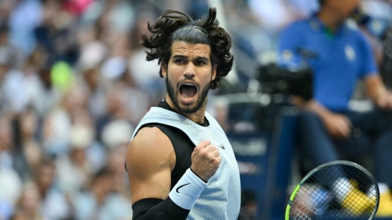 Alcaraz vence Paul por 3 sets a 0 e alcança as quartas de final do US Open pela 5ª vez