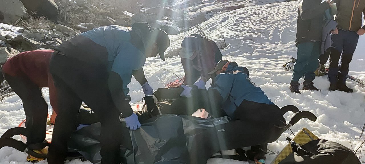 Esquiadora francesa de 29 anos morre em avalanche na patagônia argentina