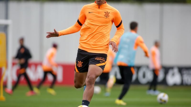 Campinense anuncia o volante Zé Vitor, ex-Operário-MS e formado na base do Corinthians