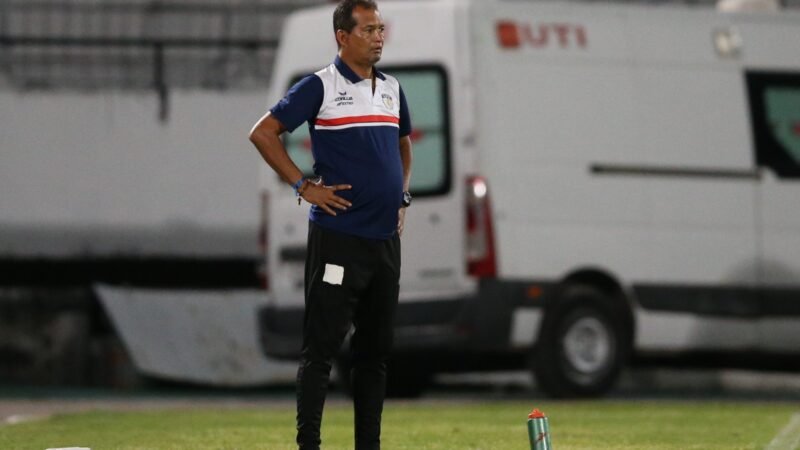 Jaguar anuncia treinador Alexandre Lima para estadual 2026/2027