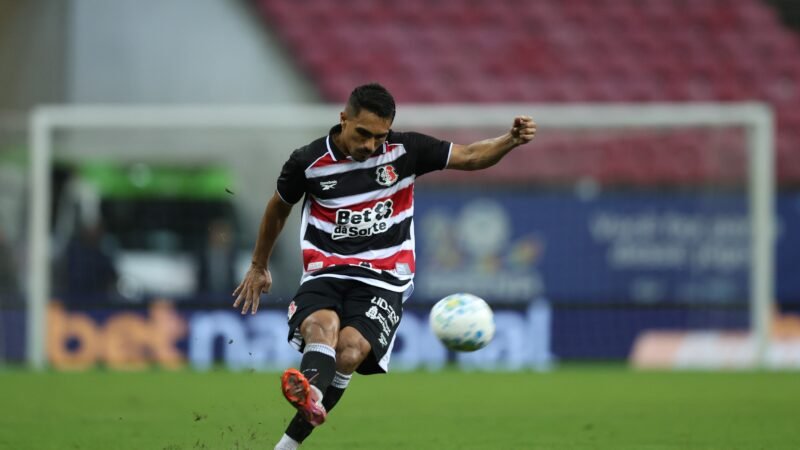 Santa Cruz encaminha retorno de meia Willian Júnior para fase decisiva da Série C