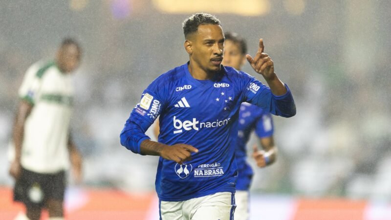 Pelo Cruzeiro, Matheus Pereira atinge temporada mais artilheira da carreira; veja números