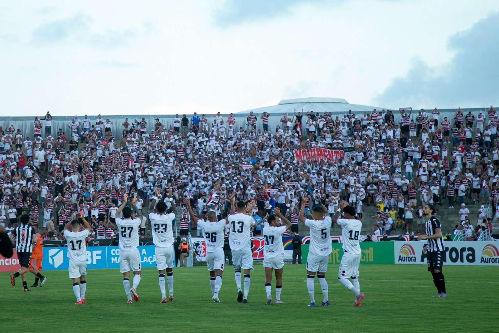 Invencibilidade do Santa Cruz fora de casa na Série C é a maior do clube neste século