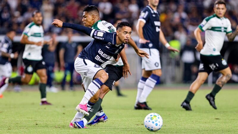 Pikachu lamenta chances perdidas em jogo que considera o melhor do Remo no Brasileirão