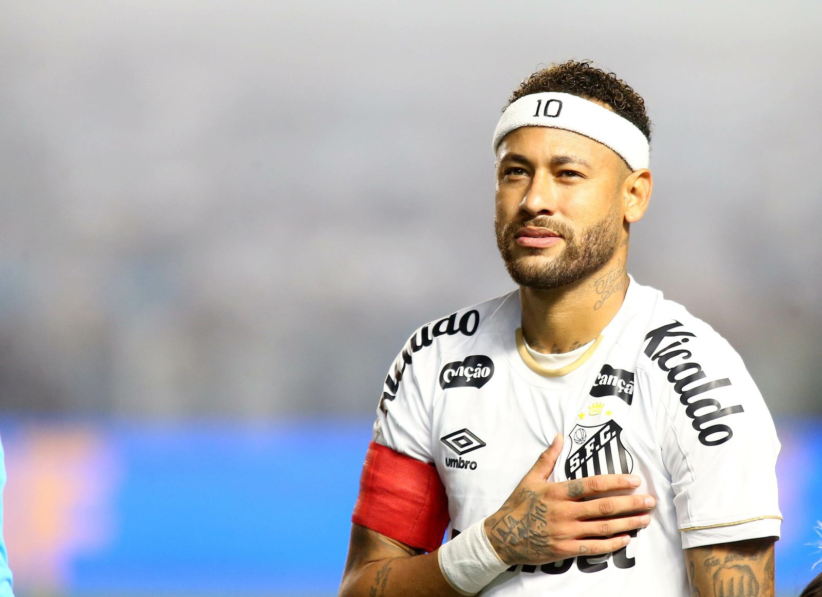 Neymar deve desfalcar Santos por pelo menos dez jogos; veja detalhes da lesão na coxa