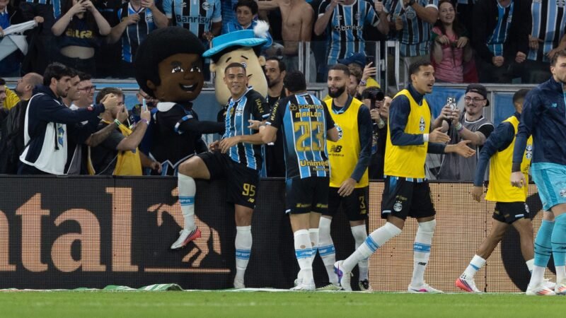 Atuações do Grêmio: Carlos Vinicius comanda vitória no Gre-Nal da Copa do Brasil; dê suas notas