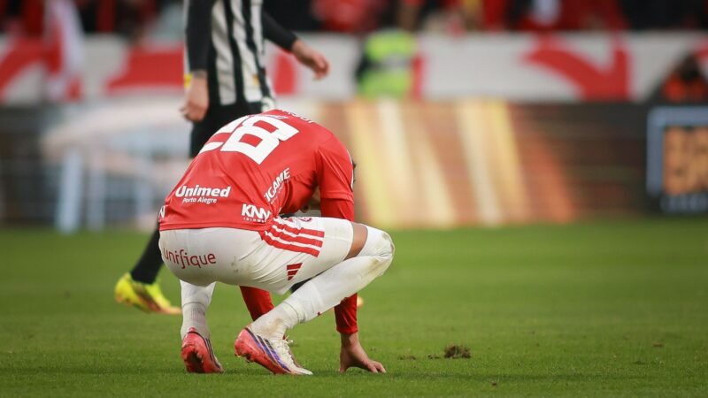 Análise: Inter surpreende ao manter Pezzolano e acelera rota rumo ao rebaixamento