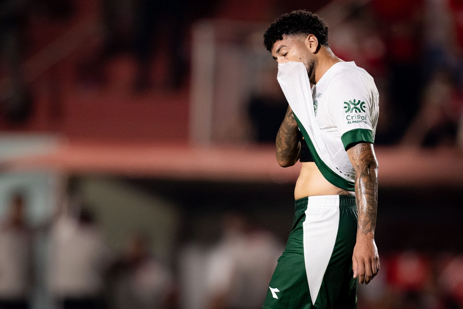 Escalação do Goiás: Machado é desfalque, mas laterais podem voltar a ser opção