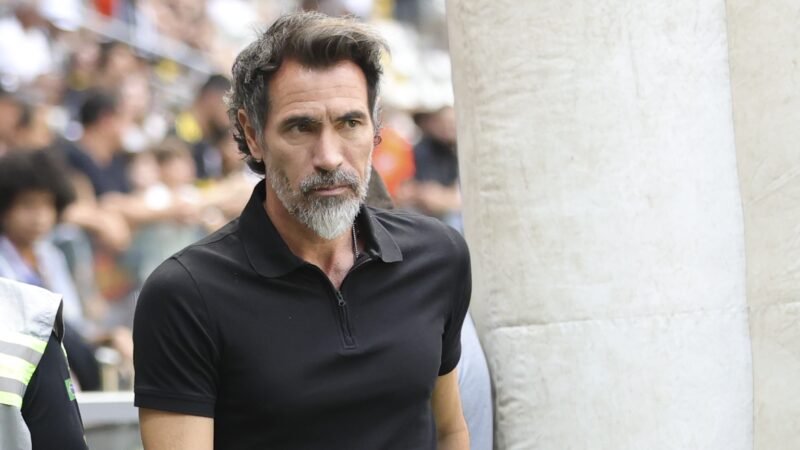 Domínguez comenta provocações de Neymar e repete aviso ao Santos: “Nos deixaram com vida”