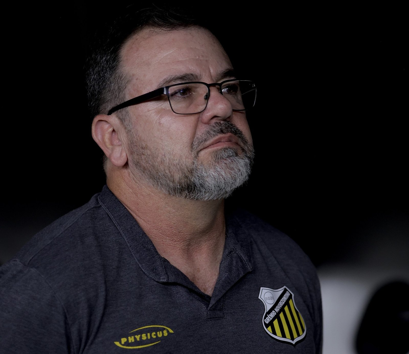Enderson detona arbitragem de Ceará x Novorizontino e questiona escolha: “Um fraco”