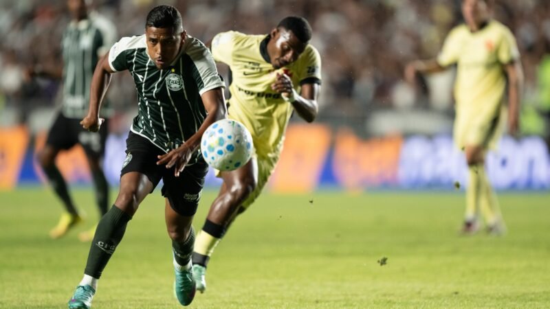 Atuações do Coritiba: time todo vai mal em goleada sofrida para o Vasco; dê suas notas