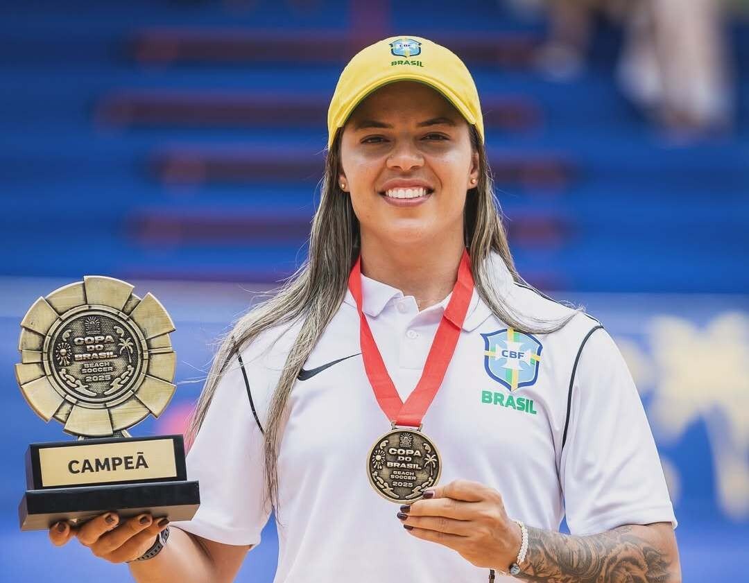 Técnica do Confiança, Eliatriz Almeida é convocada para a Seleção Brasileira feminina de beach soccer