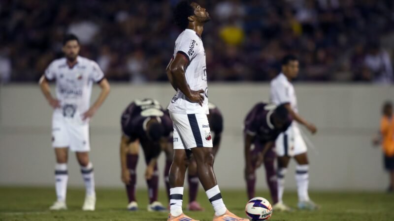 Ituano anuncia a saída do atacante Bruno Mezenga