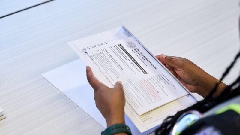 Voto pelo correio marca início das eleições nos Estados Unidos