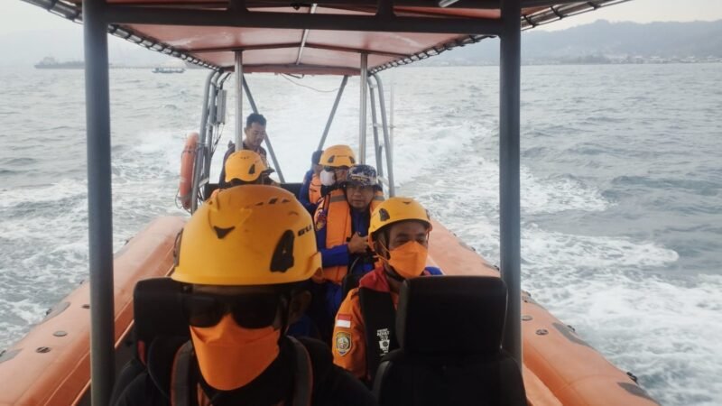 Fotojornalistas desaparecem no mar ao seguir para cobrir erupção de vulcão na Indonésia