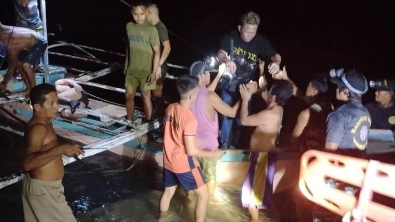 Incêndio em balsa deixa cinco mortos e 87 desaparecidos nas Filipinas