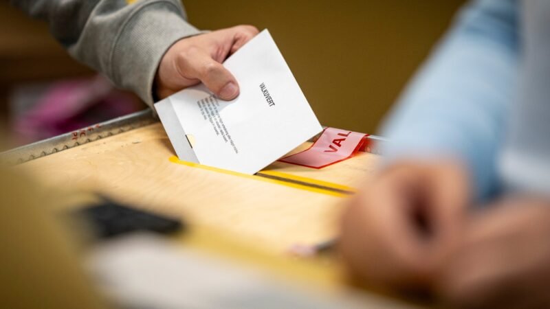 Esquerda vence eleições de Suécia, anuncia comitê eleitoral do país