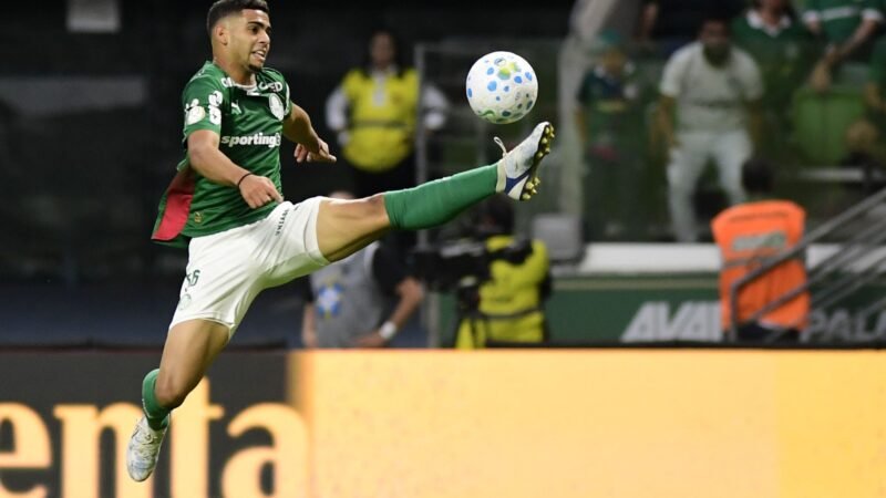 STJD nega recurso do Palmeiras e mantém suspensão de Arthur contra o Botafogo