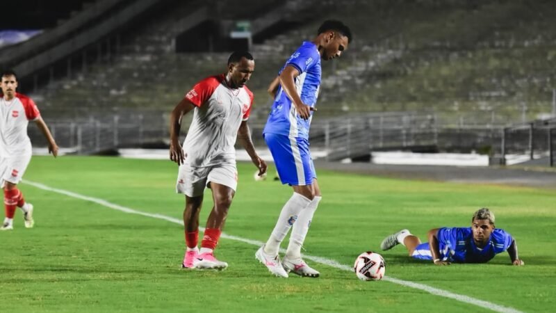 Auto Esporte-PB e Cruzeiro-PB empatam sem gols em jogo com pênalti desperdiçado