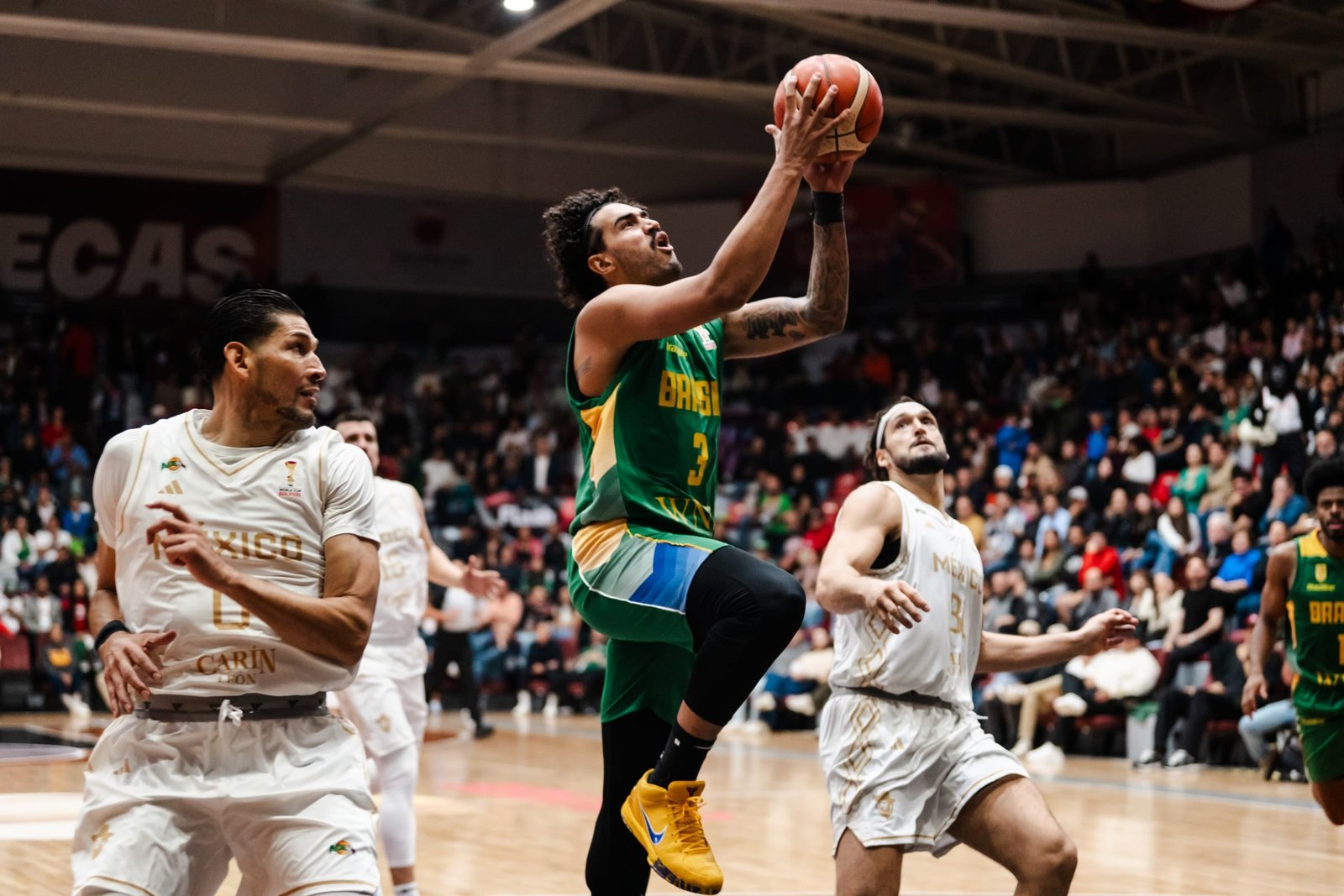 Brasil perde para o México nas Eliminatórias da Copa do Mundo de basquete
