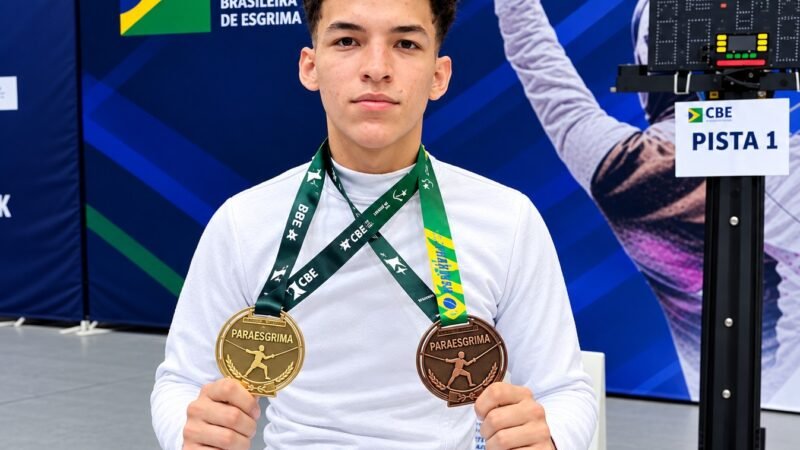 Gabriel Quaresma conquista bronze na Copa Brasil de Paraesgrima