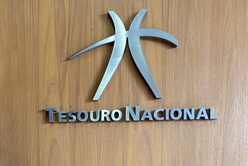 Dívida pública federal cresce em agosto e atinge R$ 9,29 trilhões