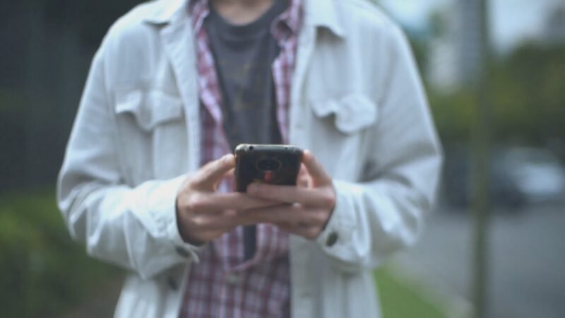 E se a IA for consciente? A pergunta que começa a preocupar as gigantes da tecnologia