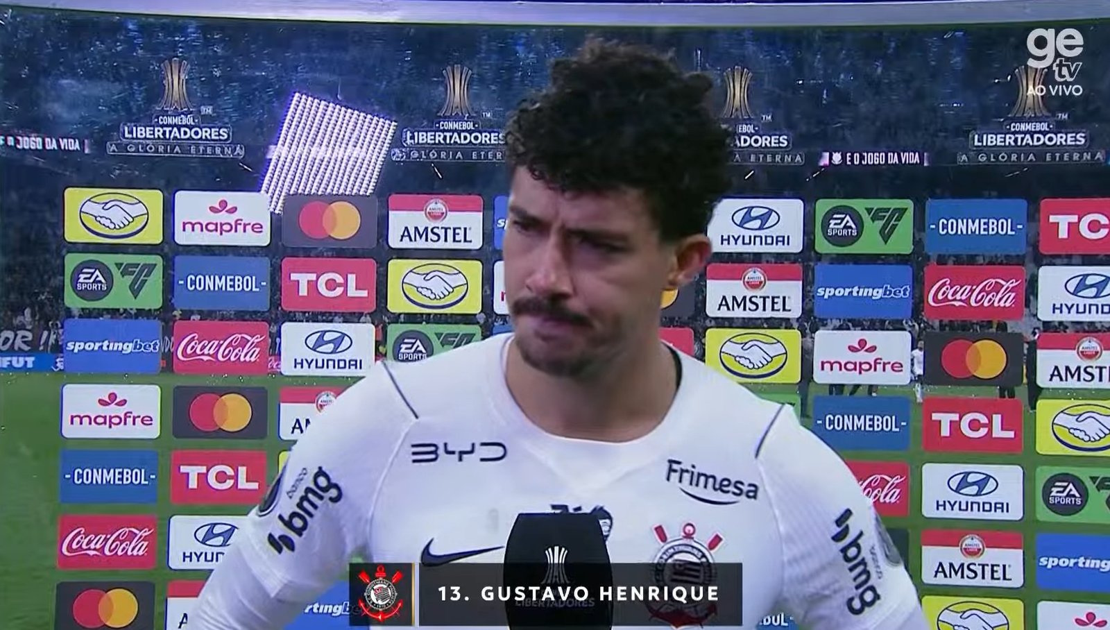 Gustavo Henrique lamenta eliminação do Corinthians na Libertadores: “Noite para esquecer”
