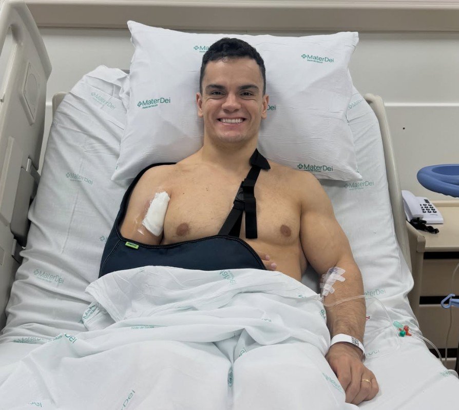 Caio Souza passa por cirurgia após lesão no bíceps: “Mais uma marca de guerra!”