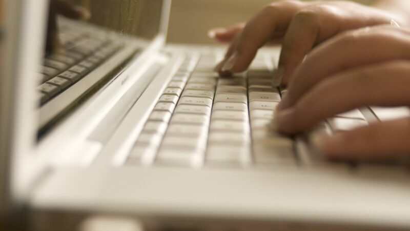 Pagar para pedir demissão? Por que jovens japoneses contratam empresas para evitar o confronto com o chefe