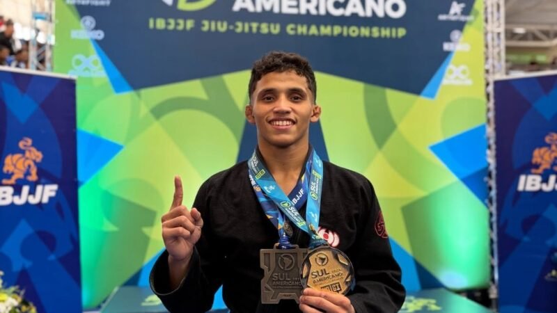 Riki Marte conquista bronze no Sul-Americano de Jiu-Jitsu com kimono