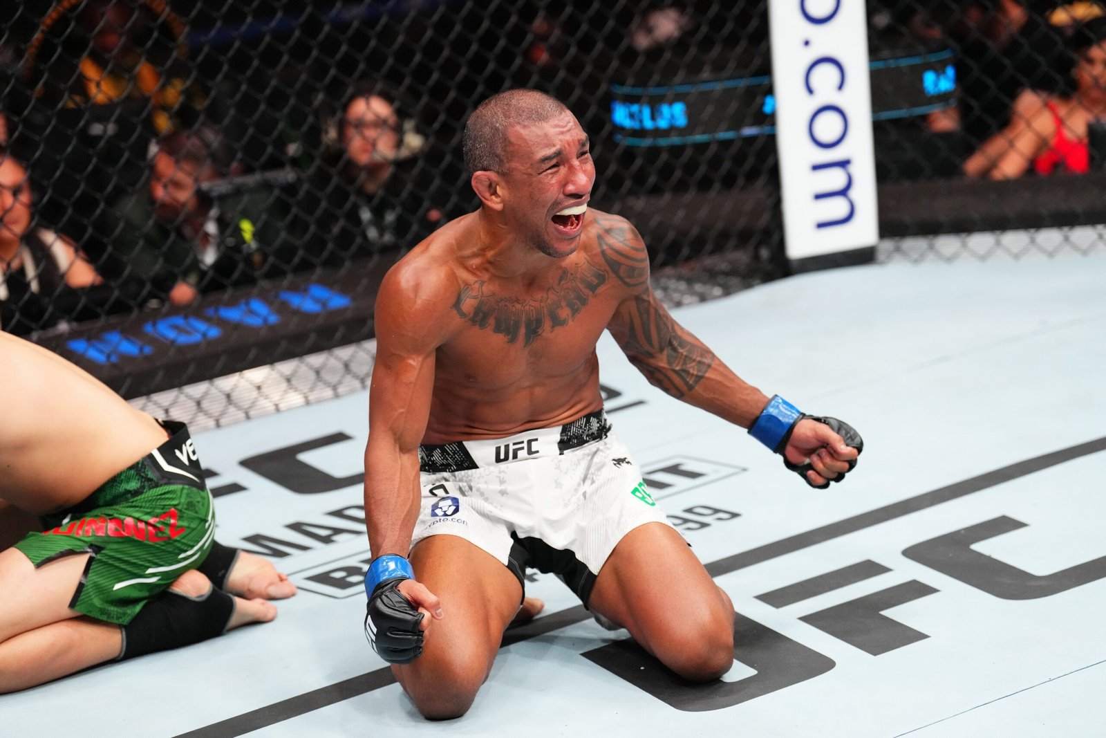 Raoni Barcelos tranquiliza fãs após susto no UFC: “Estou super bem”