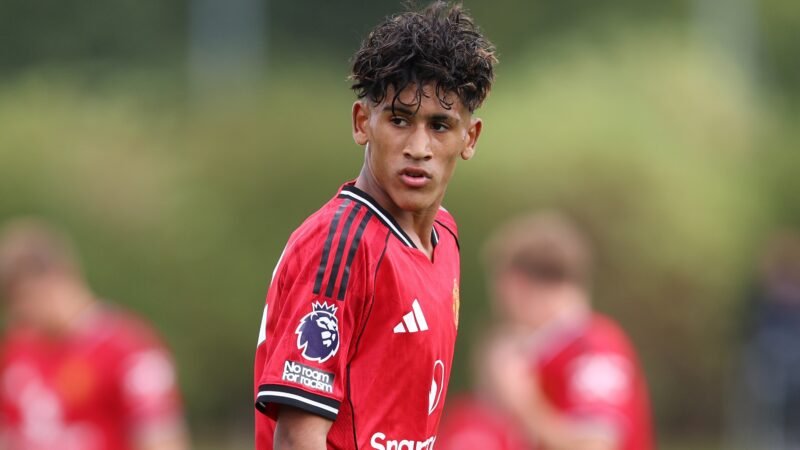Família de “Kid Messi” aponta queda de protagonismo do United como motivo para saída, diz jornal