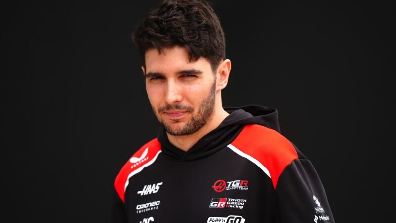Esteban Ocon confirma saída da Haas em 2027; Rafael Câmara é candidato à vaga